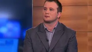 545% można było zarobić w roku 2010 kupując akcje spółki ADV, zajmującej się holdingiem spółek z zakresu komunikacji cyfrowej. Była to najwyższa stopa zwrotu na rynku NewConnect. W "Dniu na rynkach" Mikołaj Kunica pytał wiceprezesa spółki ADV - Konrada Pankiewicza o prognozy na przyszły rok.