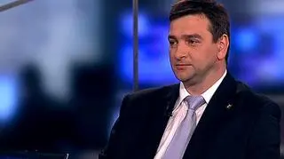 Czas na setny debiut na rynku New Connect - tuż przed południem Microtech International zadebiutowało na rynku giełdowym. Prezes spółki Adam Handzlik - wyjaśnia nam na czym polega działalność spółki, jakie ma plany na kolejne lata i rozwój i u kogo szuka dofinansowania. 