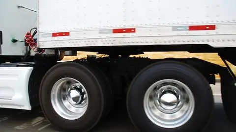 W marcu upadły 83 firmy. Kłopoty ma branża transportowa