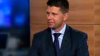 Ważne decyzje i wydarzenia gospodarcze: Irlandia, Hiszpania, stopy procentowe w Polsce wywołują pytania o przyszłość nie tylko polskiej, ale i europejskiej gospodarki. Jak zinterpretować taki "zestaw" wydarzeń mówi ekonomista Ryszard Petru.