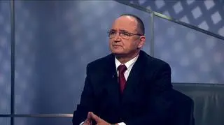 Tylko do 24 czerwca można składać do Agencji Restrukturyzacji i Modernizacji Rolnictwa wnioski o przyznanie pomocy z działania „Ułatwianie startu młodym rolnikom. Program kierowany jest do rolników, którzy nie przekroczyli 40 roku życia a planują gospodarowanie lub już gospodarują na własny rachunek. Mogą oni skorzystać z jednorazowej premii w wysokości 75 tysięcy zł. Rozmowa z Franciszkiem Kadzikiem dyrektorem Departamentu Działań Społecznych i Środowiskowych ARiMR.