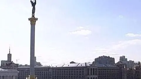 Ukraińcy ślęczą nad podatkami