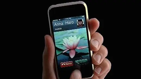 Kto sprzeda Polakom iPhone'a?