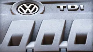 Volkswagen wyda w USA do 14,7 mld dolarów w związku ze skandalem wokół fałszowania pomiarów toksyczności spalin w jego samochodach
