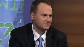 Jak zabezpieczyć finansowo własne dziecko? Wzór matematyczny na procent składany, czyli oszczędzanie systematyczne proponuje Krzysztof Kołaczyński z BZ WBK Private Bank. Jak przekonuje wystarczy odkładać co miesiąc niewielkie sumy.