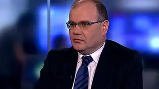 Nowy przetarg na sprzedaż Zakładów Azotowych Tarnów i Kędzierzyn możliwy w drugiej połowie roku. Nie powiodła się pierwsza próba prywatyzacji pierwszej grupy wielkiej chemii i Nafta Polska, która prowadzi proces prywatyzacji, nie zamierza wracać do złożonych już ofert. Rozmowa z Wiesławem Skwarko, likwidatorem Nafty Polskiej. 