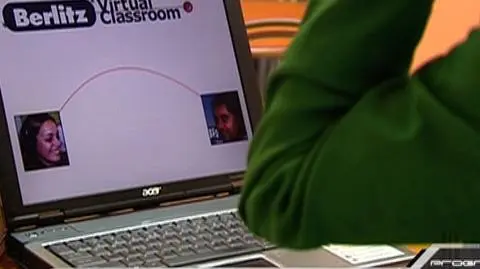 Dziś w „Programie” przyjrzymy się z bliska zagadnieniu E-learningu, czyli pobierania nauki za pośrednictwem sieci Internet. Obejrzymy również najnowsze modele laptopów.