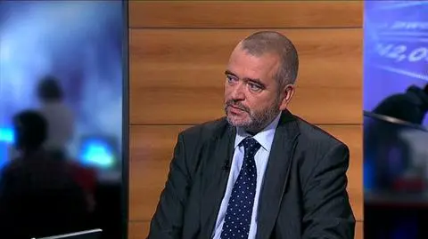 Szczyt inflacyjny - za nami. W czerwcu ceny rosły wolniej niż w maju i dużo wolniej niż oczekiwania rynkowe. W czerwcu ceny wzrosły o 4,2% w ujęciu rocznym, wobec wzrostu o 5% w maju i wobec oczekiwań na poziomie 4,8 proc. Gościem programu Pieniądze w Południe był prof. Dariusz Filar, członek Rady Gospodarczej przy premierze.