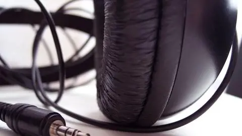 Wzrost zysków ze sprzedaży muzyki cyfrowej. Płyty CD w odwrocie