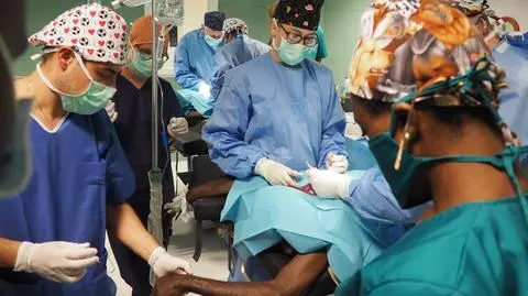 Wolontariat w Kamerunie. "Pokaż nam świat" - Mirka Misiewicz