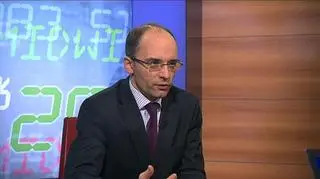 Po dzisiejszych lepszych od oczekiwań danych o polskim PKB za 2011 rok, pozytywnym zaskoczeniem, zdaniem gościa Godziny dla Pieniędzy, była dynamika inwestycji. Komentarza do danych udzielił Łukasz Tarnawa ,główny ekonomista BOŚ.