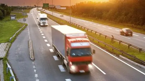 Projekt dotyczący przewoźników drogowych trafił do komisji transportu