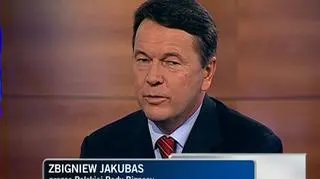 Wygrana Platformy to bardzo dobra wiadomość dla gospodarki. Tak wynik wczorajszych wyborów komentują polscy biznesmani. Zbigniew Niemczycki i Zbigniew Jakubas na antenie TVN CNBC Biznes mówili, że wygrał entuzjazm i pozytywne myślenie.(TVN24)