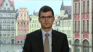Po raz pierwszy od 3 i pół miesiąca w Indeksie Nastrojów Inwestorów nie przeważają byki - tym razem aż 38,30% badanych spodziewa się konsolidacji, trendu bocznego na rynku. Stowarzyszenie Inwestorów Indywidualnych publikuje swój indeks co miesiąc od maja ubiegłego roku. O komentarz do najnowszego odczytu poprosiliśmy Łukasza Porębskiego, wiceprezesa ds. analiz giełdowych i dyrektora finansowego Stowarzyszenia Inwestorów Indywidualnych.