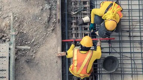 Pozwolenia dla imigrantów. Polska z największą liczbą w UE