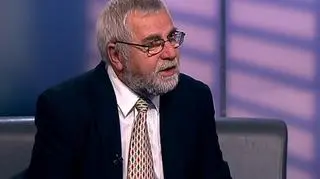 Ponad połowa Polaków jest zadowolona z demokracji - zauważył w TVN CNBC Biznes Eugeniusz Śmiłowski. Prezes Pentora jednocześnie podkreślił, że nadal zbyt wiele obywateli Polski uważa się za skrzywdzonych przez zmiany ustrojowe. W programie "Pieniądze od rana" Eugeniusz Śmiłowski podsumował ostatnie 20 lat wolnej Polski. 
