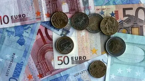 Malta i Cypr w strefie euro od 2008 roku