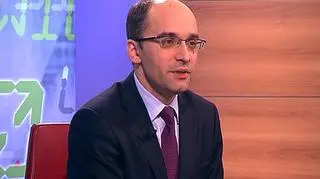 Inflacja w listopadzie nieco poniżej oczekiwań, wyniosła 2,8%. Najbardziej prawdopodobna jest podwyżka stóp w styczniu 2011, uważa Łukasz Tarnawa, główny ekonomista PKO BP. Czy w związku z poziomem inflacji Polacy mogą liczyć na podwyżki pensji?