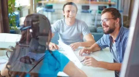 Jak długo Polak szuka pracy?