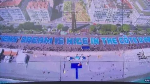 Chińczycy zalali Lazurowe Wybrzeże i pobili rekord Guinessa