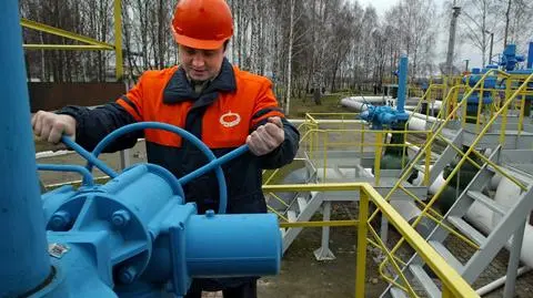 Ekspert o "zanieczyszczonej" ropie z Rosji