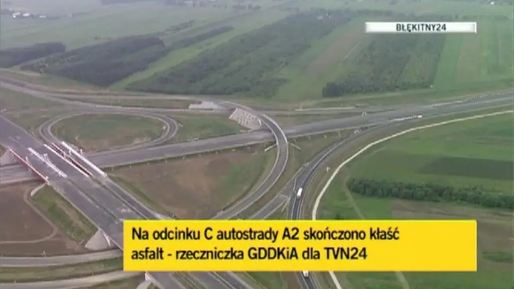 Kierowcy będą musieli kierować się znakami - drogi nie ma na mapach