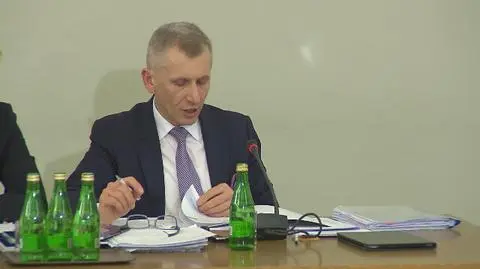 Kwiatkowski przed komisją do spraw VAT