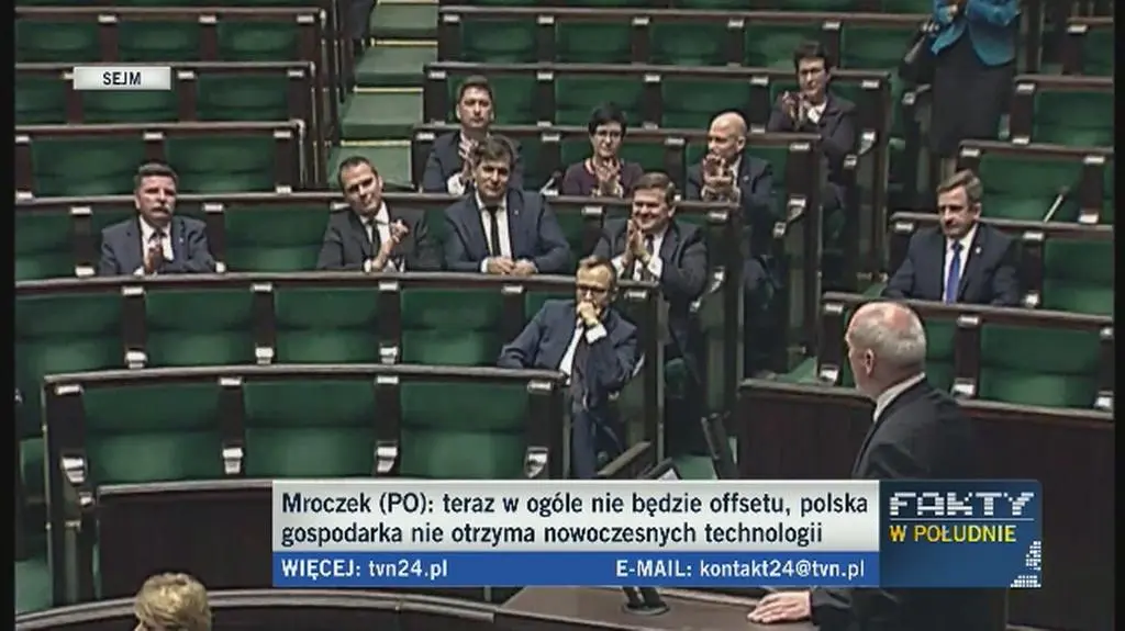 Macierewicz: PiS spełnia swoje obietnice, będziemy rozwijali polską obronność