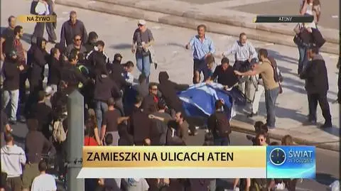 Na ulicach Aten zamieszki i szarpanina między demonstrantami a policją