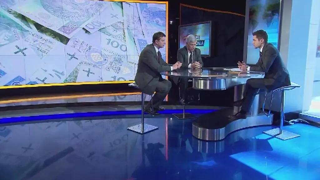 Niższy VAT, wzrost płac w budżetówce