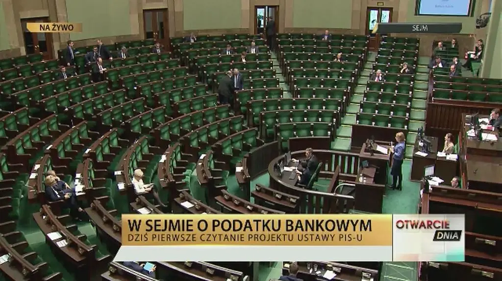 O podatku bankowym przy pustej sali sejmowej