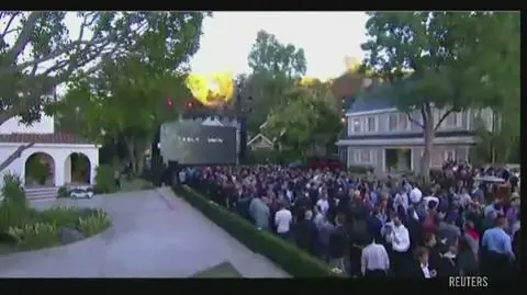 Tesla pokazała słoneczny dach