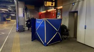 Martwy mężczyzna leżał na dworcu ponad siedem godzin