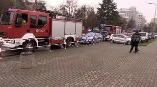 Ewakuacja szkoły podstawowej w Tychach