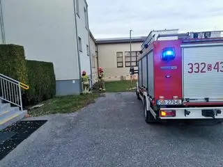 Trzyletnie dziecko wpadło do studzienki kanalizacyjnej