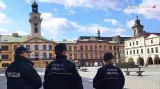 Policja w Cieszynie patroluje miasto