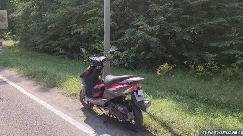 Bracia jechali skuterem do dziewczyny 16-latka. Po 300 kilometrach ich podróż została przerwana