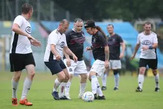 Nietypowy mecz na stadionie Hutnika Kraków