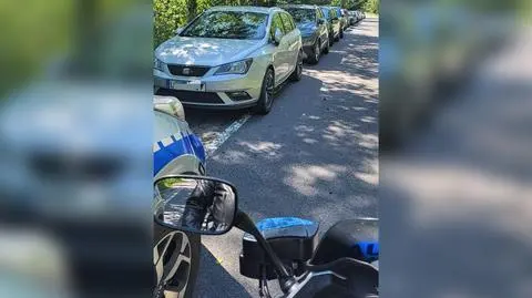 "Przyjezdni kierowcy ignorują znaki drogowe", więc policjanci odholowują kolejne samochody