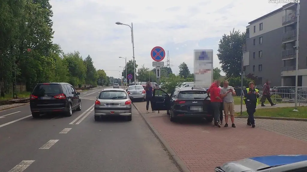 Kobieta spowodowała dwie kolizje