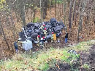 Cysterna spadła z wysokości około 8 metrów
