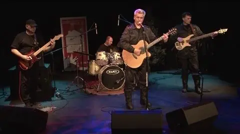 "Jaki tam kaszel, to pani perfumy duszą mnie!". Strażacy śpiewająco apelują "nie kłam służb"