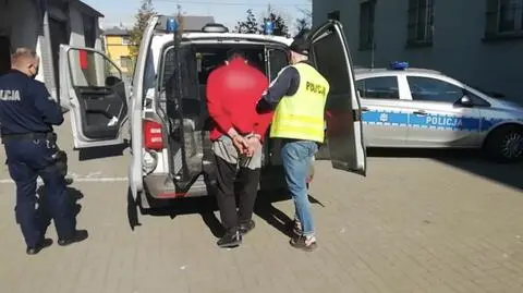 W domu znalazła martwego ojca. Podejrzany o zbrodnię już wcześniej był poszukiwany