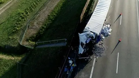 Uderzył z dużą siłą w tył ciężarówki, zginął na miejscu