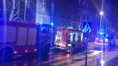 Tragiczny pożar w łódzkiej kamienicy. Nie żyje mężczyzna