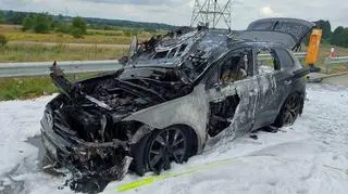 Pożar samochodu na A1. Droga w kierunku Katowic zablokowana