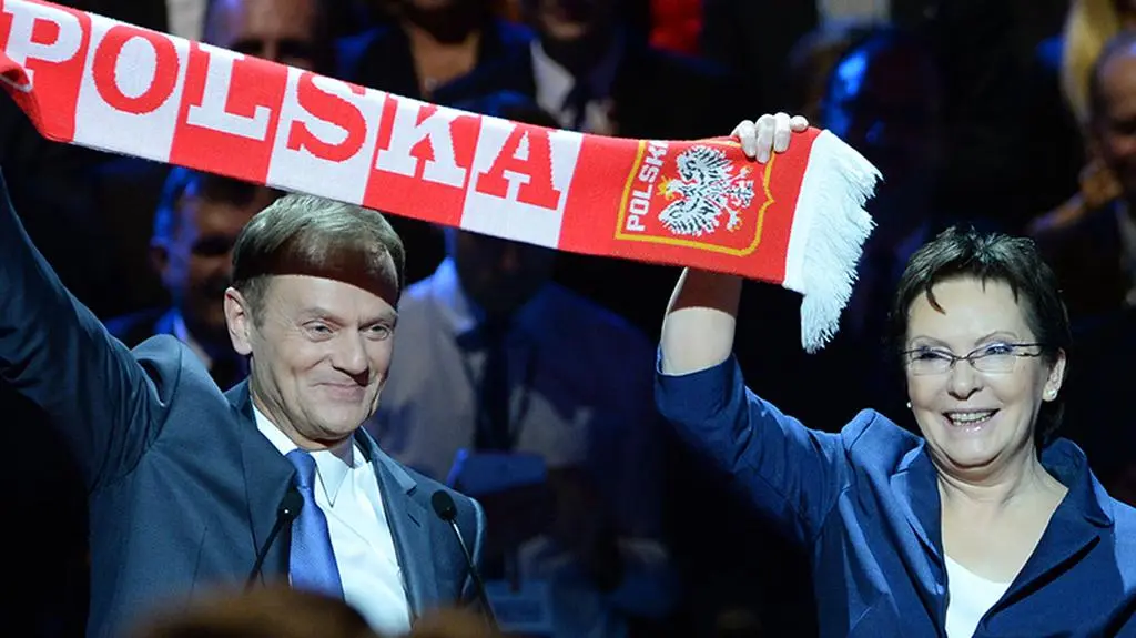08.11.2014 | Łzy, owacje i prezenty, czyli pożegnanie Donalda Tuska z Platformą Obywatelską