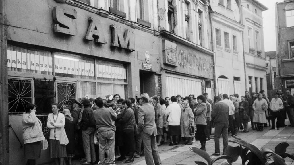 12.05.2014 | Ponad stu chętnych do stania w kolejce na wystawie ECS
