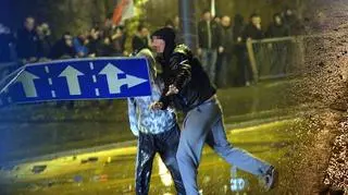 12.11.2014 | Warszawa: straty po zamieszkach z 11 listopada – ok. 90 tys. zł