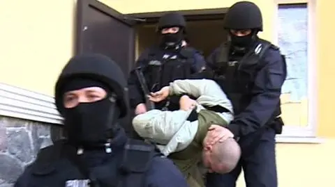 15.12.2014 | Gigantyczna obława na nożownika z Czarnkowa. Został schwytany po tygodniu